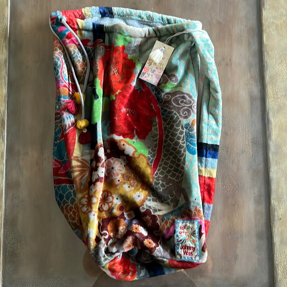 Johnny Was Cozy Fleece Drawstring Blanket Travel Bag (Does Not Include Blanket)